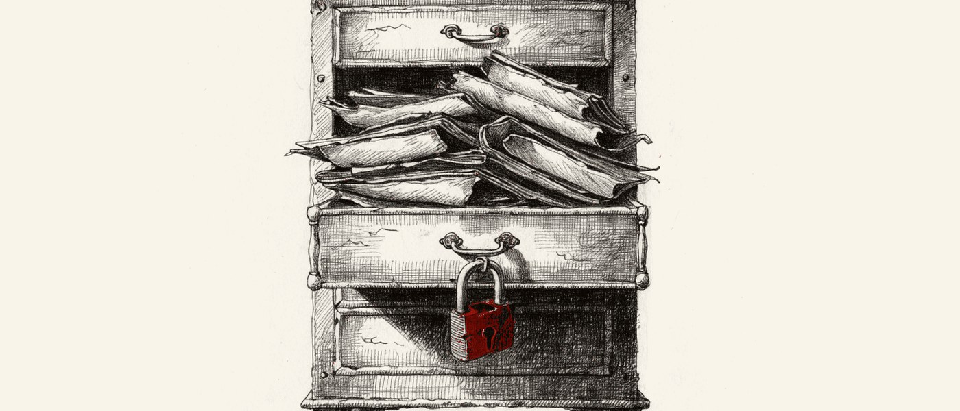 Ilustración: archivero abierto con un candado roto